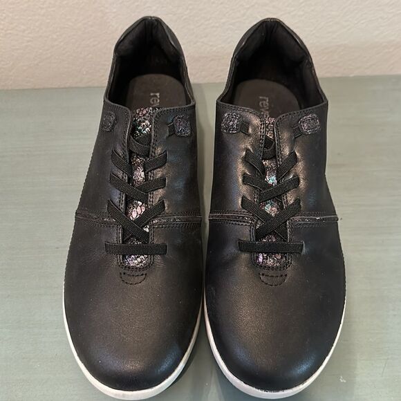 Womens Revere Crete BLACK Metallic Shoe Sneakers size 12 - Slip Resistant EUC - Picture 2 of 5